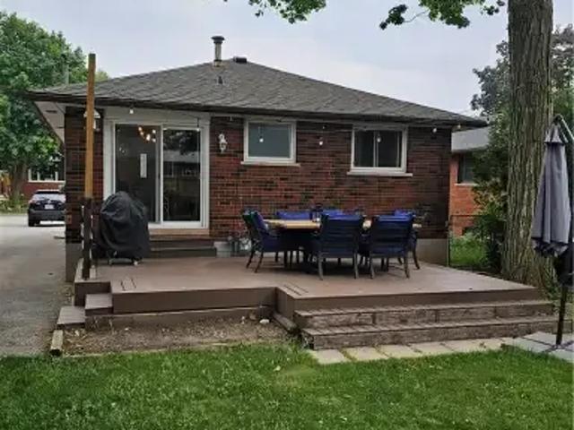 House for rent in Burlington, Ontario