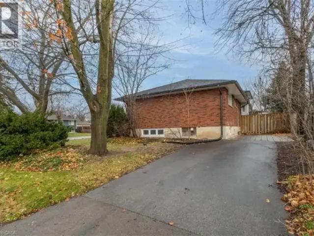 House for rent in Mountain Gardens, Burlington