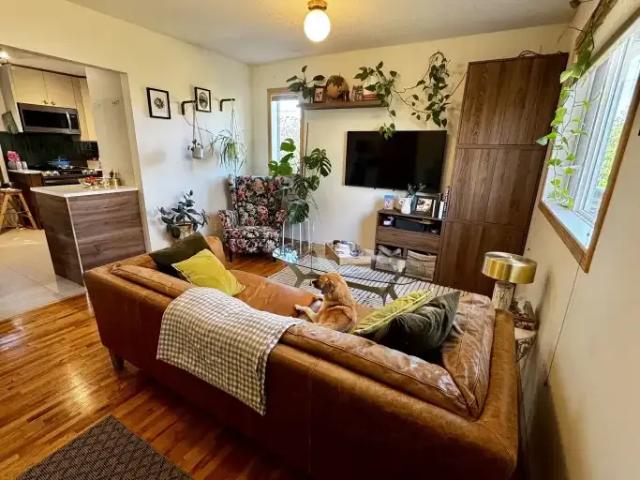 House for rent in Montgomery, Calgary
