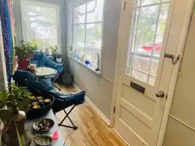 House for rent in Renfrew, Calgary