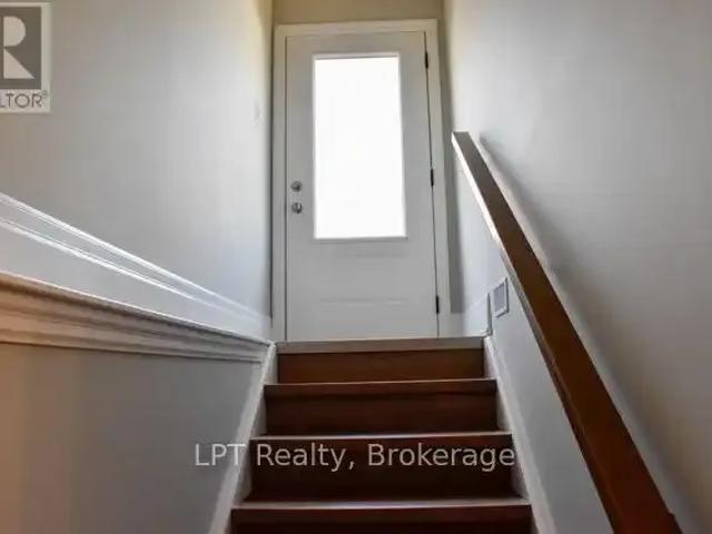 House for rent in Cambridge, Ontario