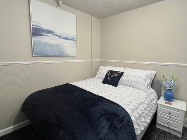 House for rent in Falcon Lodge, Wales