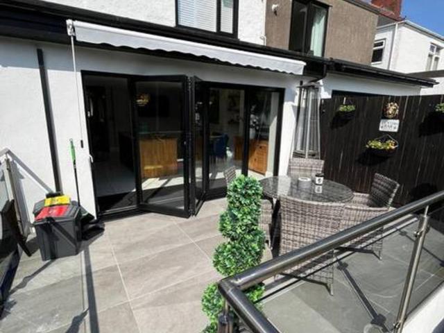 House for rent in Falcon Lodge, Wales