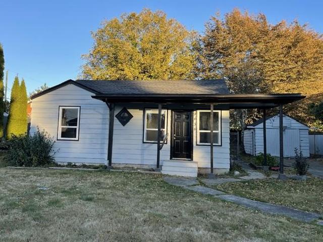 House for rent in Chilliwack, British Columbia