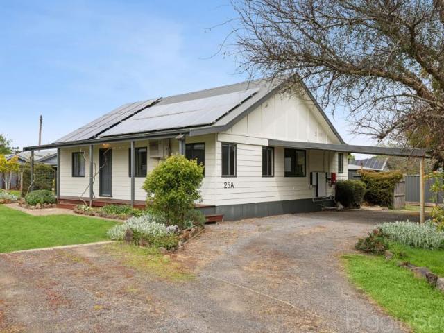 House for sale in Daylesford, Victoria
