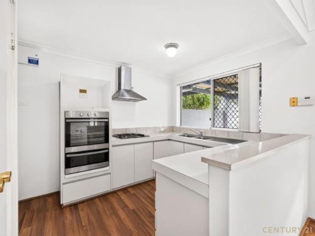 House for rent in Victoria