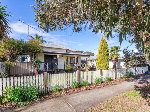 House for rent in Edenhope, Victoria