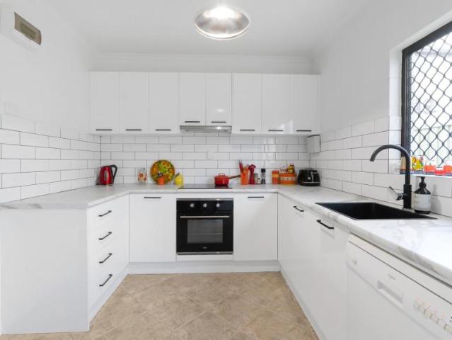 House for sale in Edge Hill, Cairns