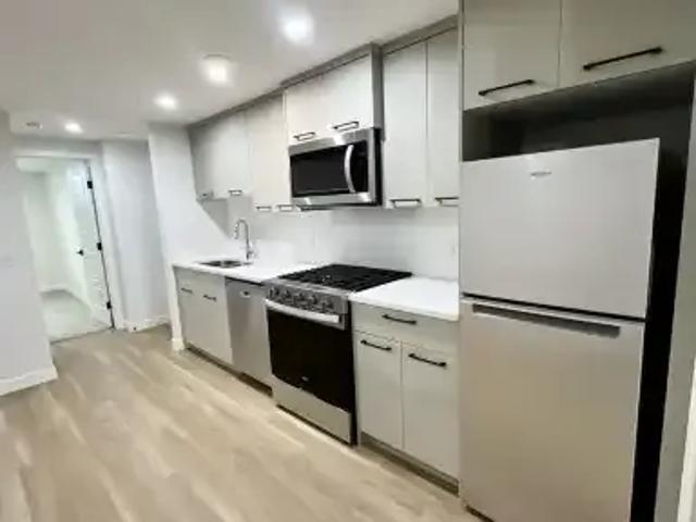House for rent in Wedgewood, Alberta