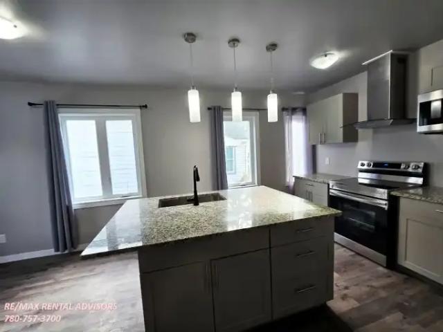 House for rent in Wedgewood, Alberta