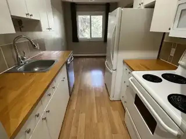 House for rent in Wedgewood, Alberta