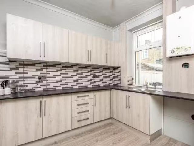 House for rent in Winewall, Higherford