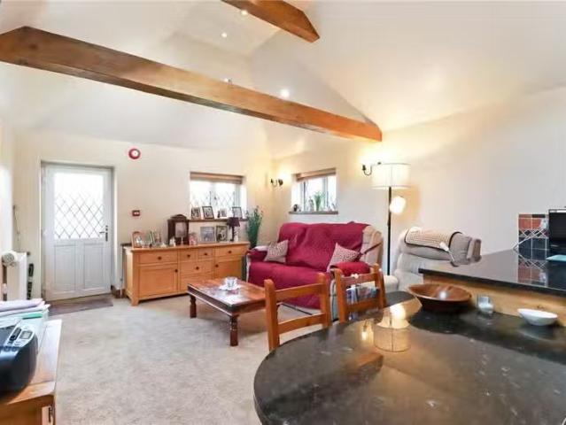 House for rent in Perryfields, West Sussex