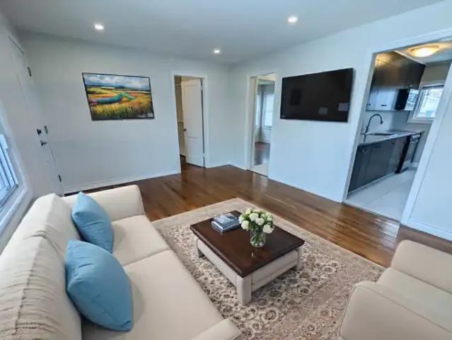 House for rent in Fort Erie, Golden Horseshoe