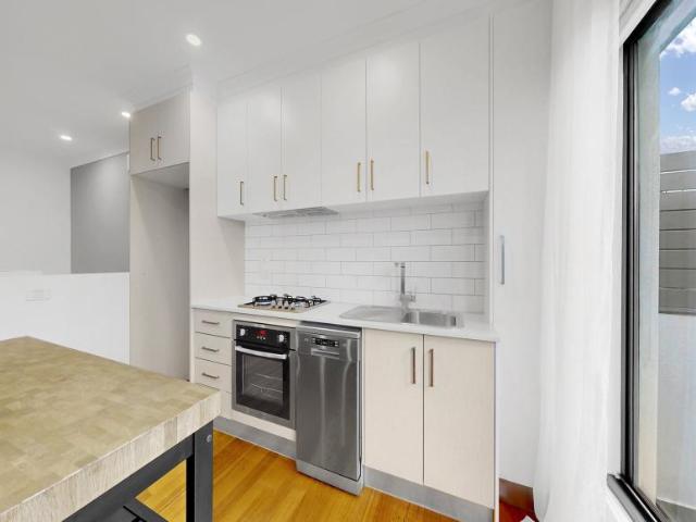 House for rent in Hadfield, Melbourne