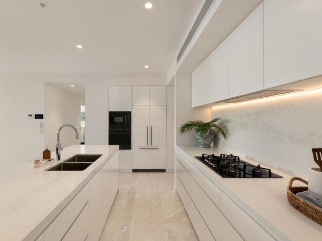 House for sale in Hope Island, Gold Coast City