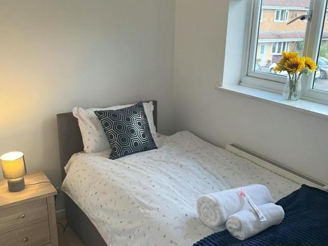 House for rent in Leisure Village, Kettering
