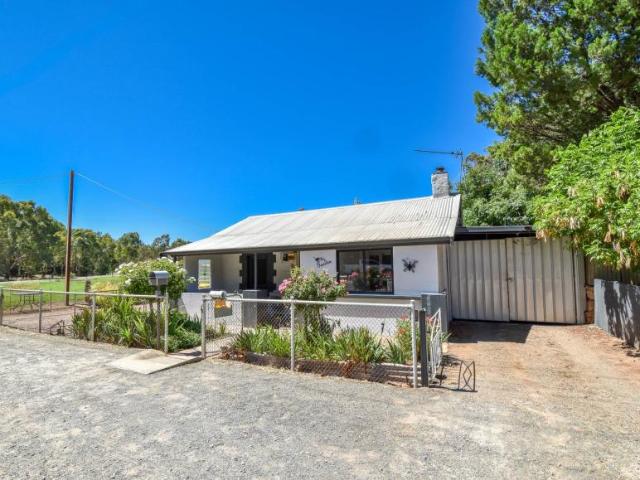 House for sale in Laura, South Australia
