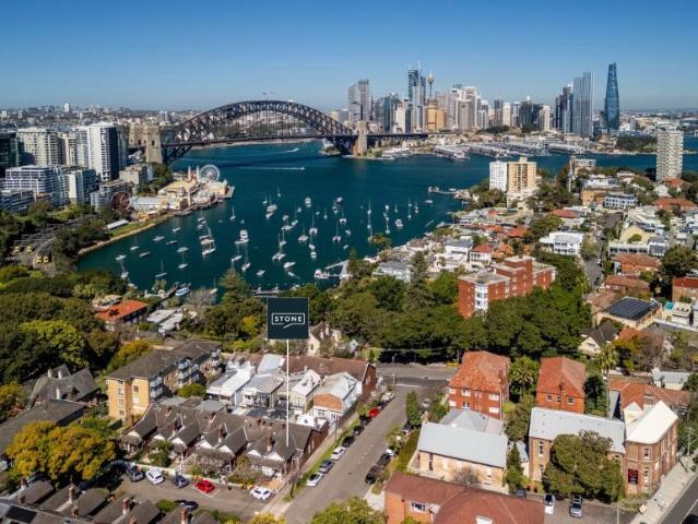 House for sale in Lower North Shore, Sydney