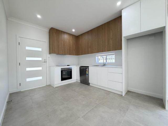 House for rent in Lethbridge Park, Sydney