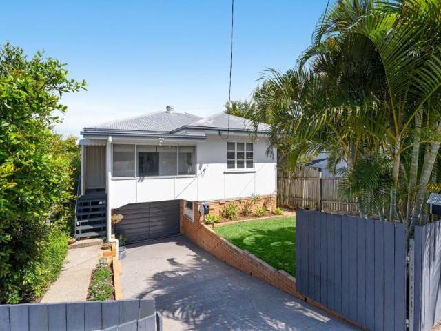 House for sale in Lota, Greater Brisbane