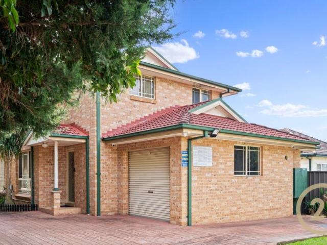 House for sale in Lurnea, New South Wales