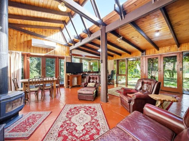 House for sale in Narbethong, Shire of Murrindindi