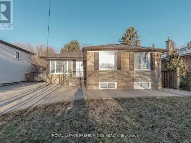 House for rent in Oakville, Ontario
