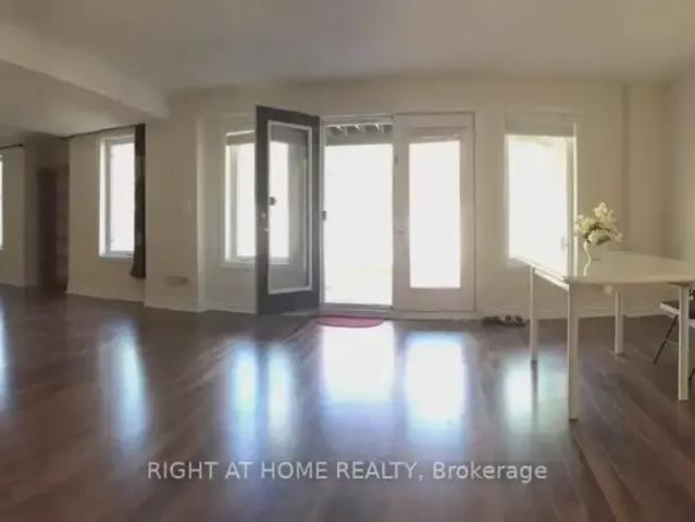 House for rent in Oakville, Ontario