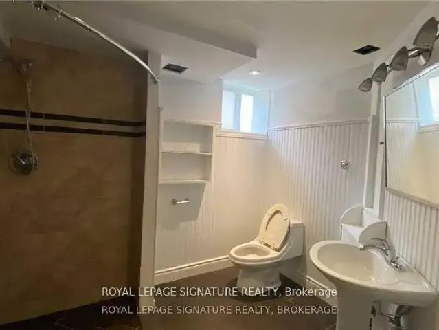 House for rent in Oakville, Ontario