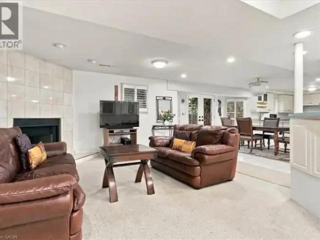 House for rent in Oakville, Golden Horseshoe