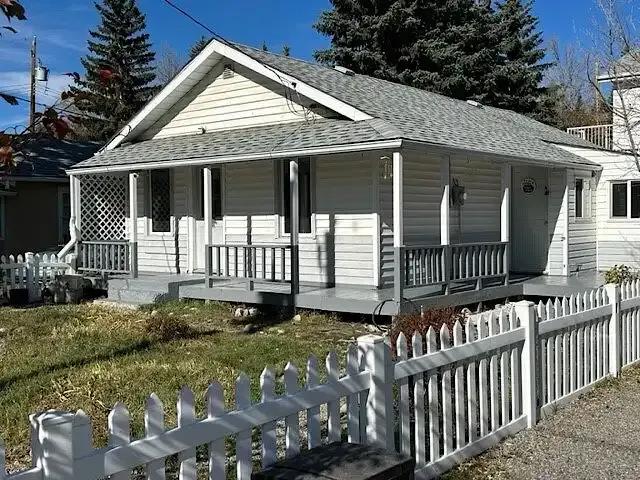 House for rent in Rosemont, Okotoks