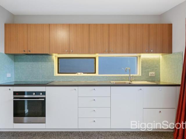 House for rent in Port Melbourne, Melbourne