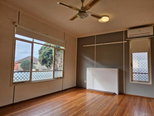 House for rent in Preston, Melbourne