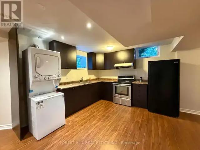 House for rent in Richmond Hill, Golden Horseshoe