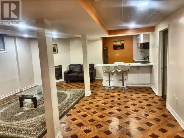 House for rent in Richmond Hill, Golden Horseshoe