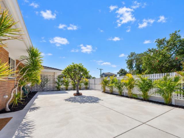 House for sale in Rockingham, City of Rockingham