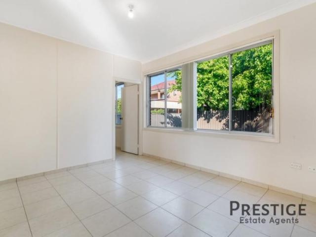 House for rent in Seven Hills, New South Wales