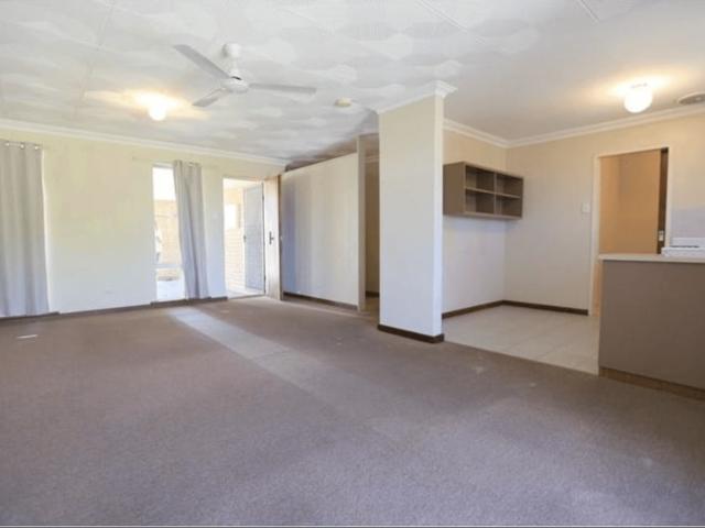 House for rent in Spearwood, Western Australia