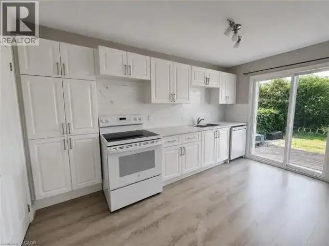 House for rent in St. Catharines, Golden Horseshoe