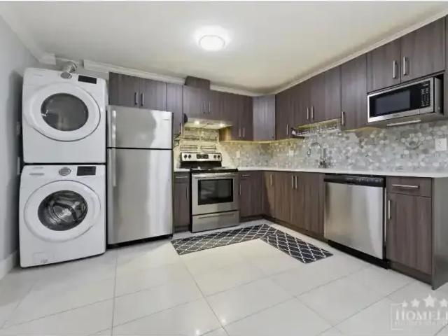 House for rent in Surrey, British Columbia