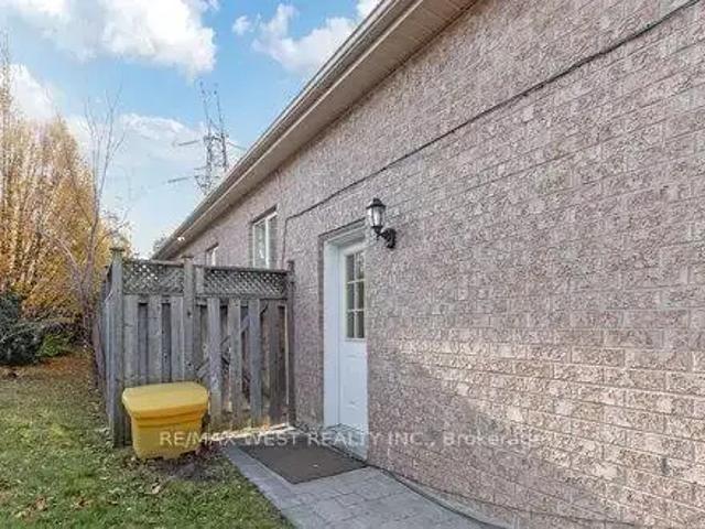 House for rent in Woodbridge, Vaughan