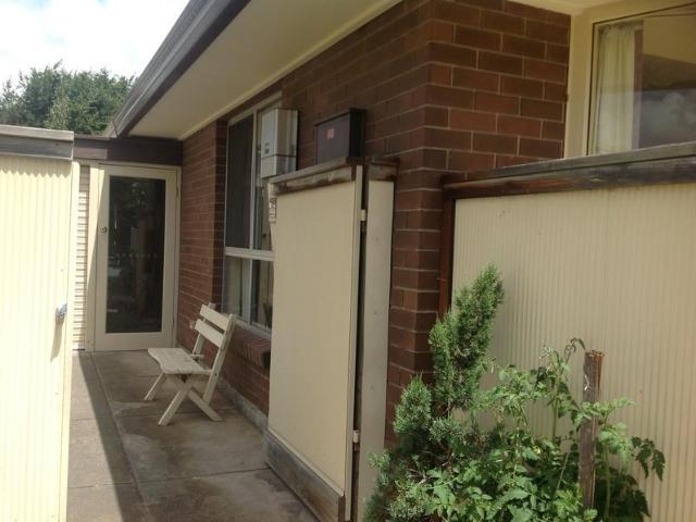 House for sale in Victoria