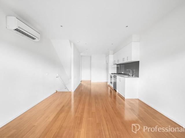 House for sale in Wantirna South, Melbourne