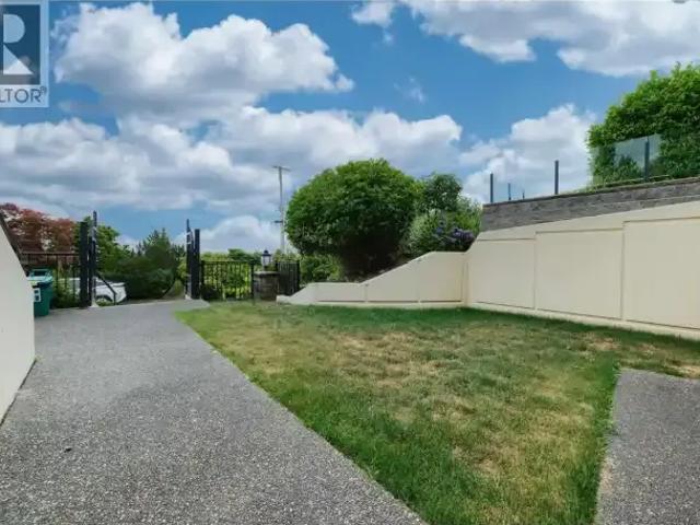 House for rent in West Vancouver, British Columbia
