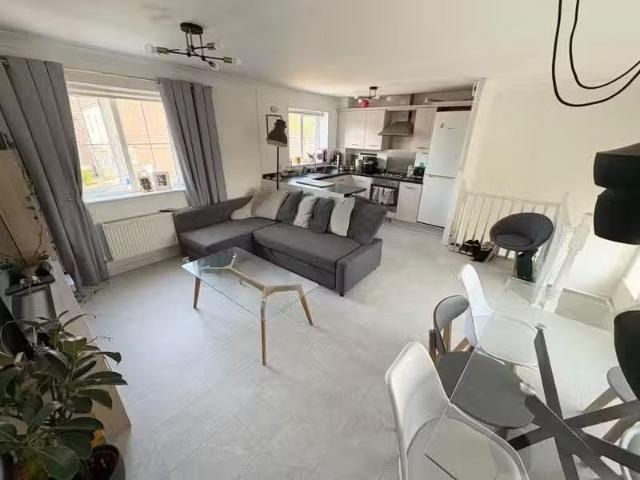 House for rent in Falcon Lodge, Wales