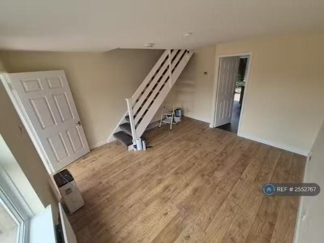 House for rent in Falcon Lodge, Wales