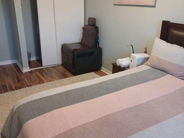 Room for rent in Durham, Ontario