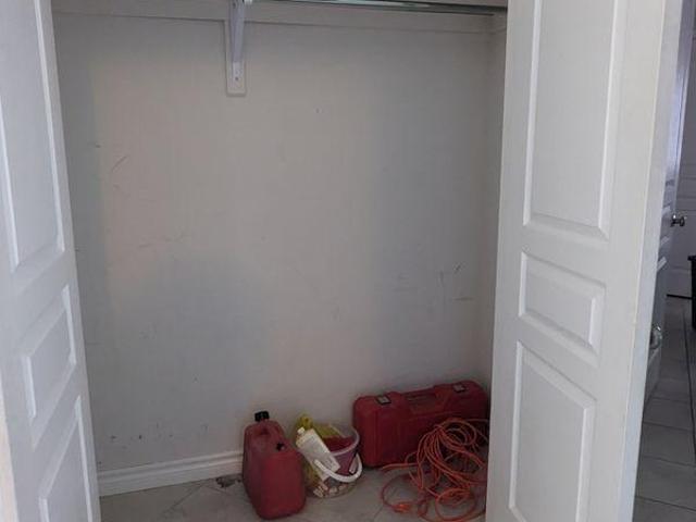 Room for rent in Ingersoll, Southwestern Ontario