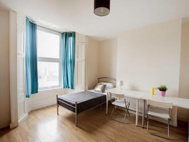 Room for rent in Forest Gate, Greater London